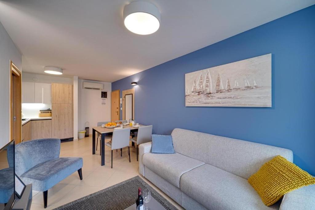 Apartment Edra Garden C326 *